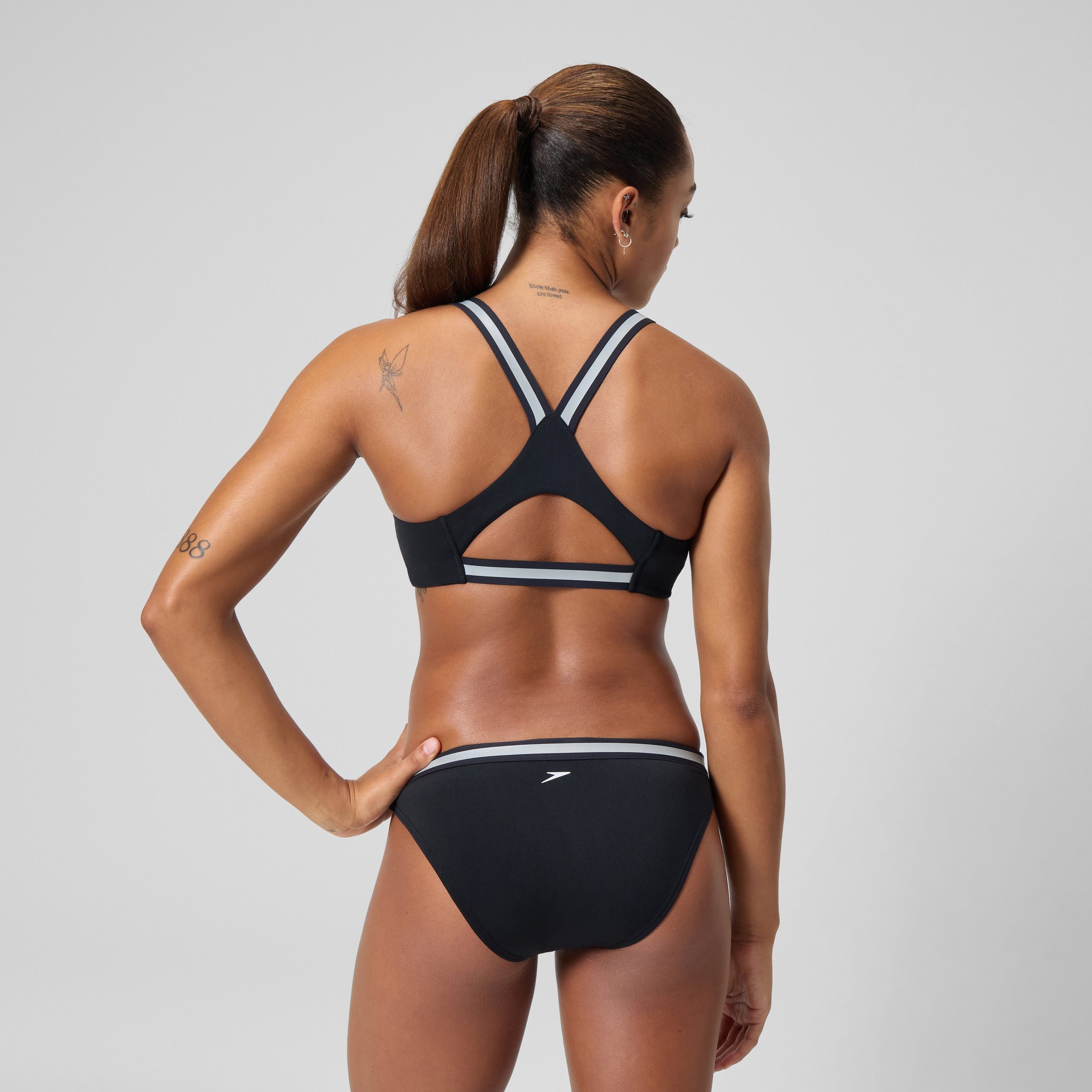 Women's Vanquisher Collection Two Piece Set Black/Grey - Image 4