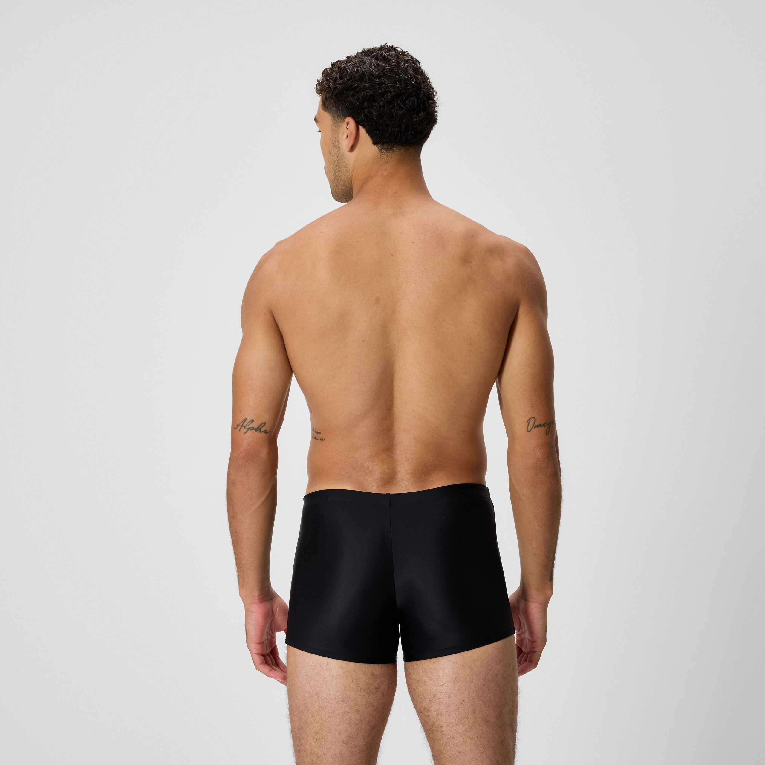 Men's Medley Logo Square Leg Black/Red - Image 3