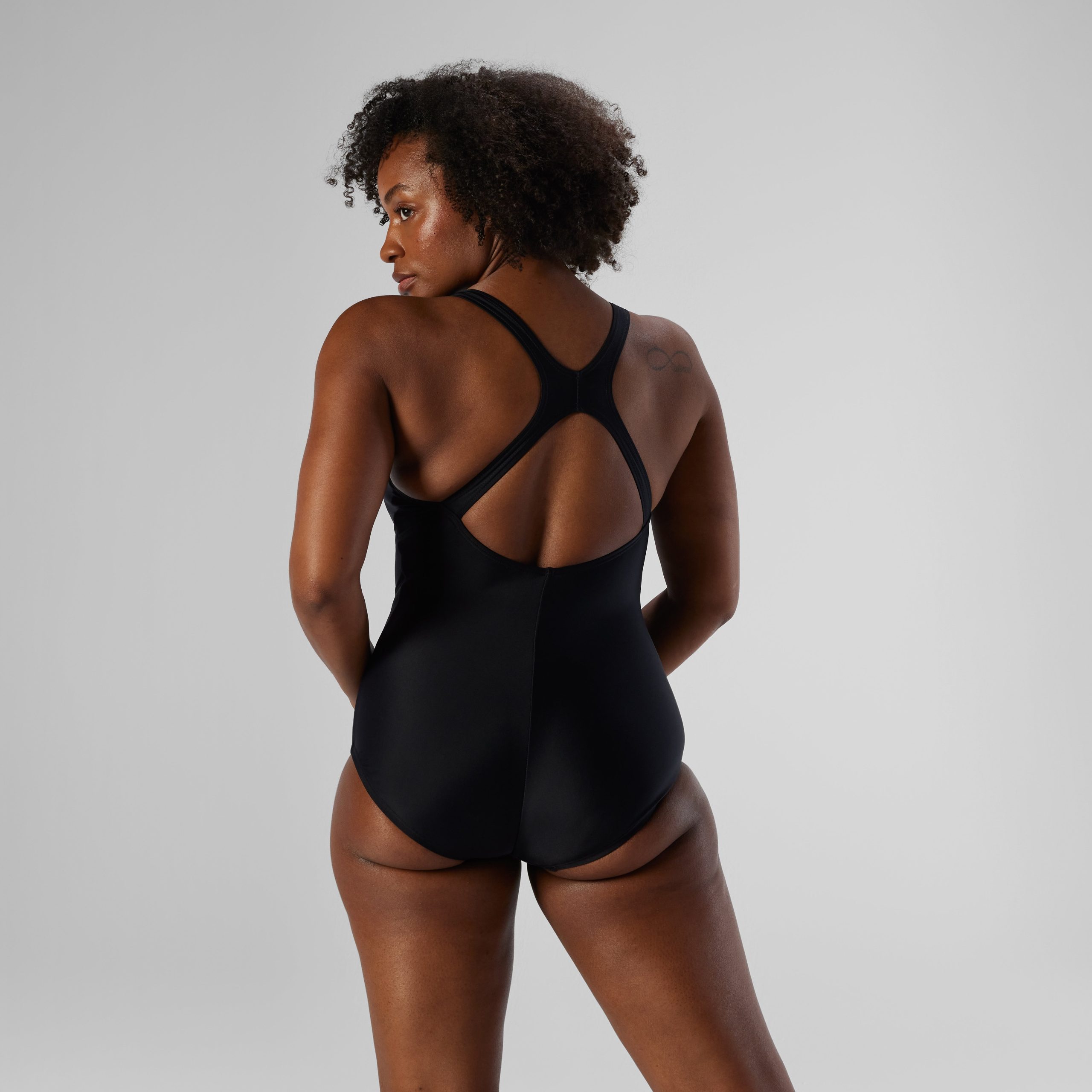 Women's Moderate Ultraback PowerFLEX One Piece Black - Image 4