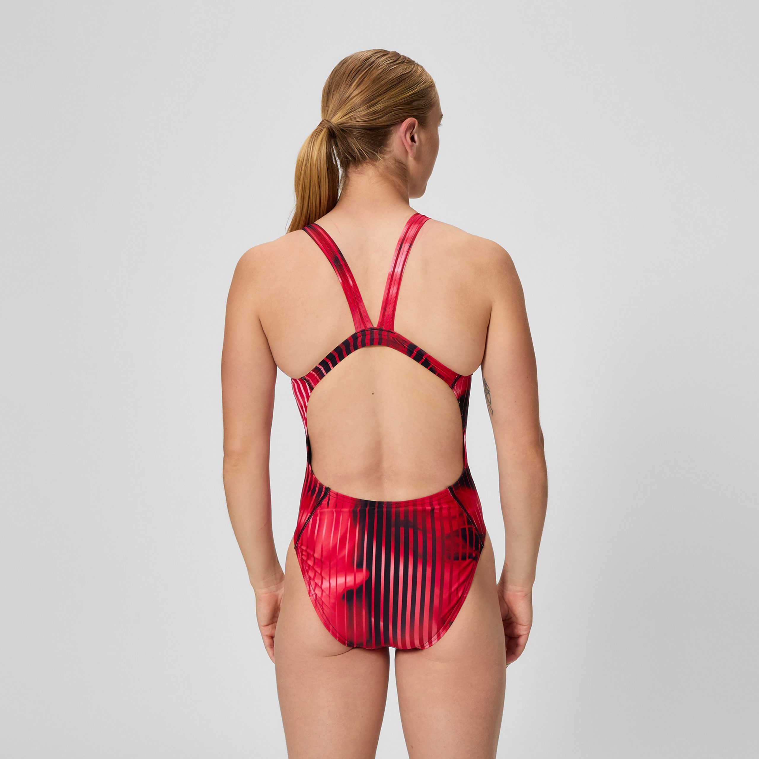 Women's Club Training Printed Leaderback One Piece Red - Image 3