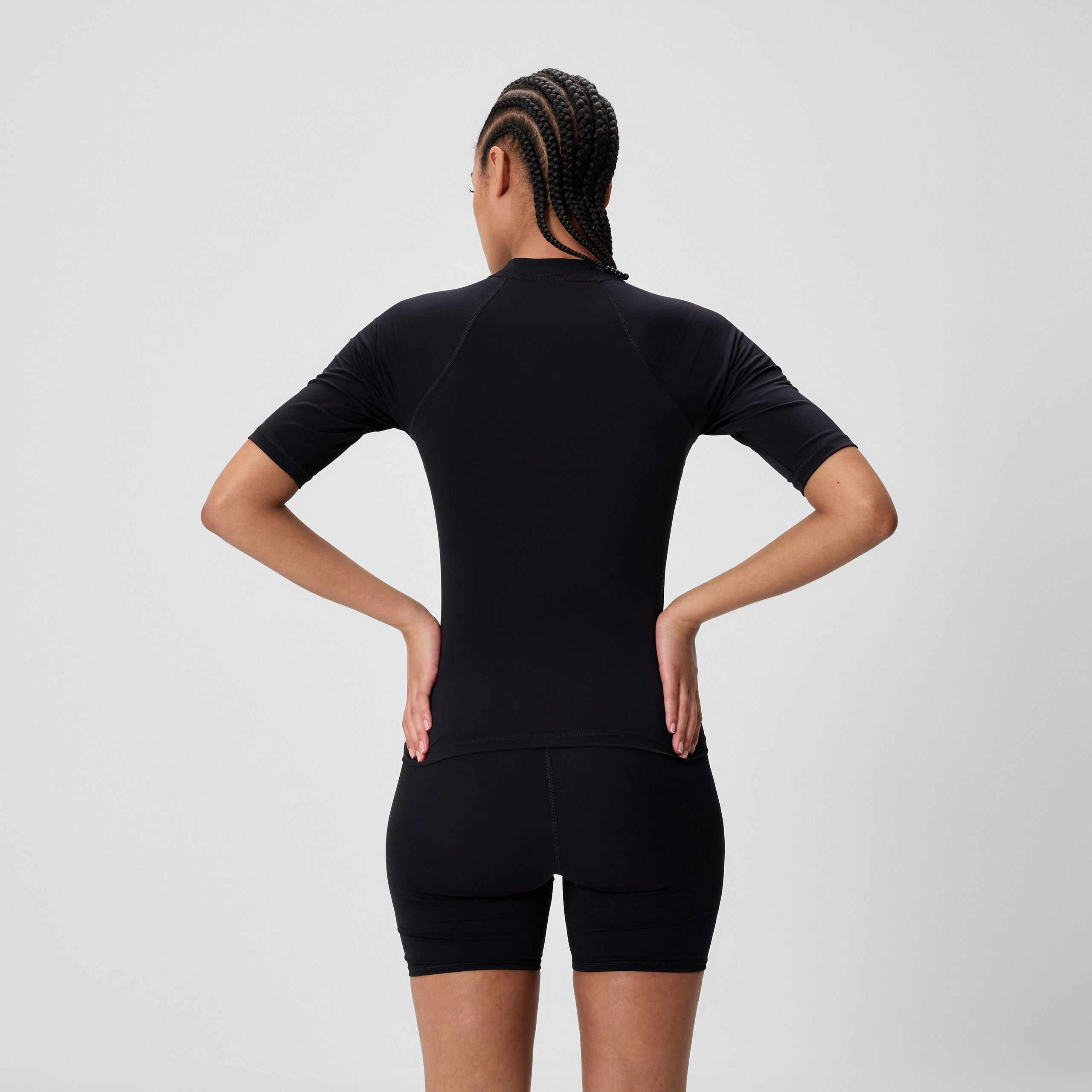 Women's Endurance+ Short Sleeve Rashguard Black - Image 3
