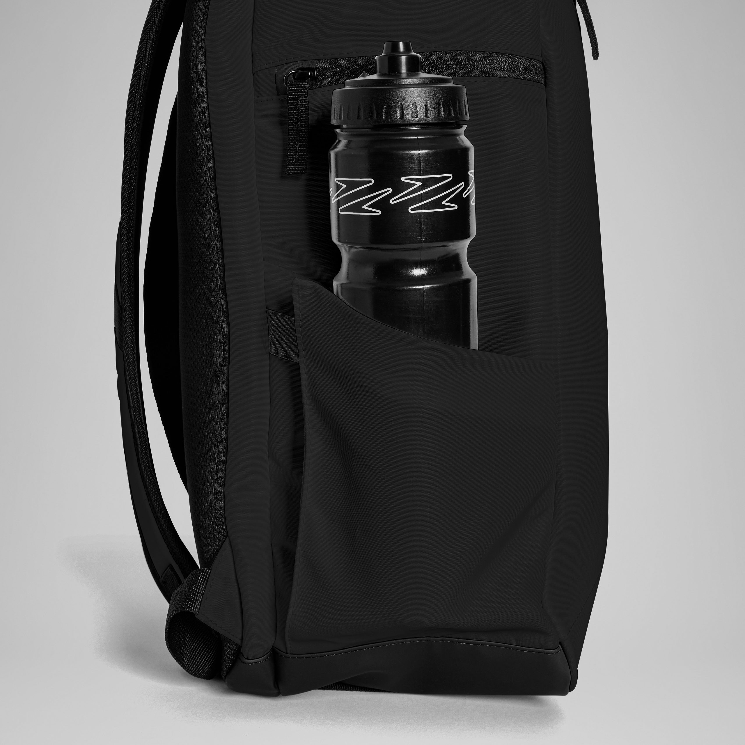 25L Flex Bag Black - Image 4